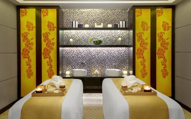 DAMAC Maison Cour Jardin