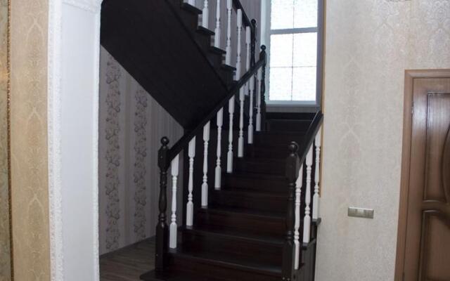 Отель «Мега»