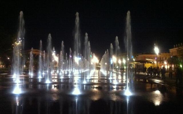 Apartment Duplex on Promenade des Anglais 177