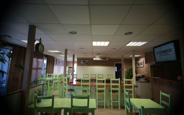 Fasthôtel Nîmes Caissargues