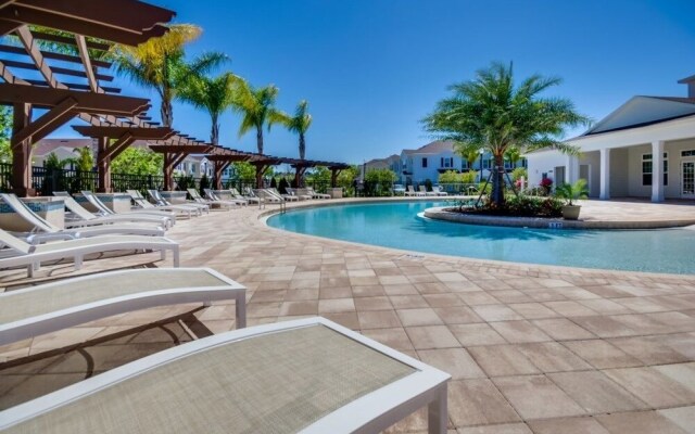 Amazing Townhome! - Lucaya Village - 3211WA