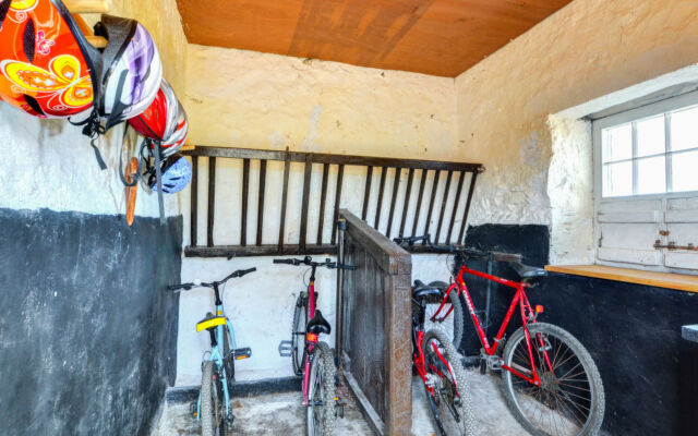 Holiday Home Ffermdy'r Bont