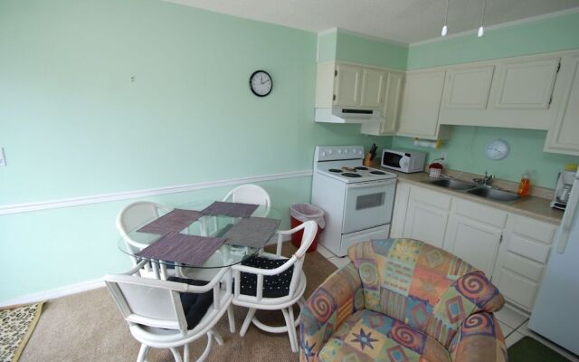 Moonraker 9 by RedAwning