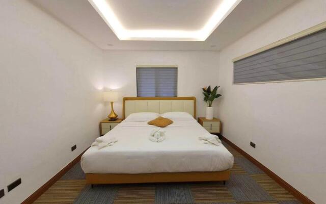 Aurora Villas and Cabin Resort