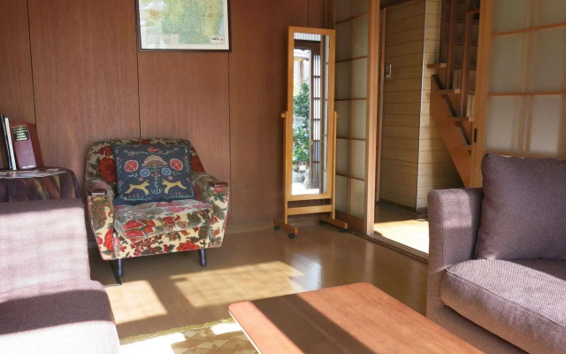 Jizo House