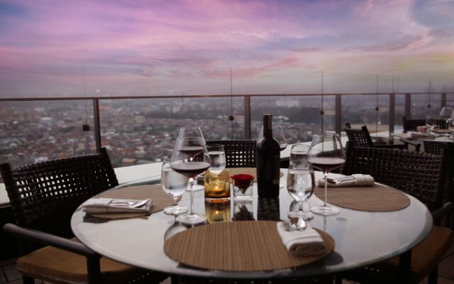The Trans Luxury Hotel