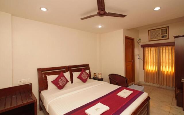 Lloyds Serviced Apartments, Near Music Academy