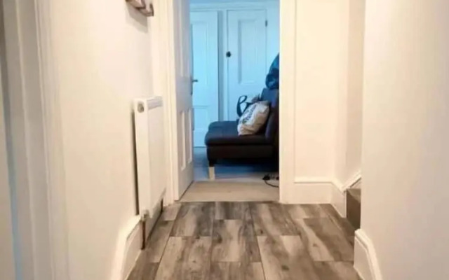 Stylish 2bed 2bath 8min to LondonBridge