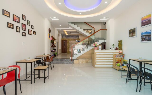 10 Dollar Homestay Danang - Hostel