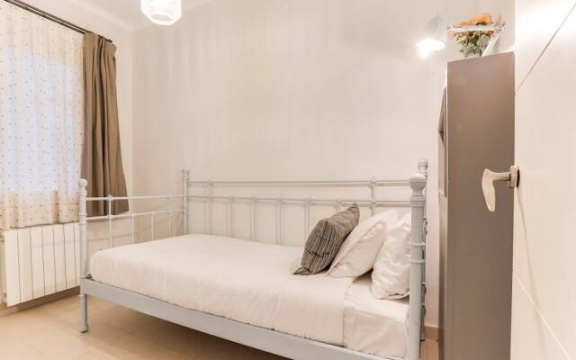 Cosy 4bdr in Exiample, 10mins to Plaza Catalunya