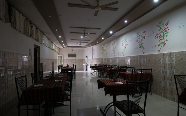 Triveni Restaurant Resort And Bar by OYO Rooms