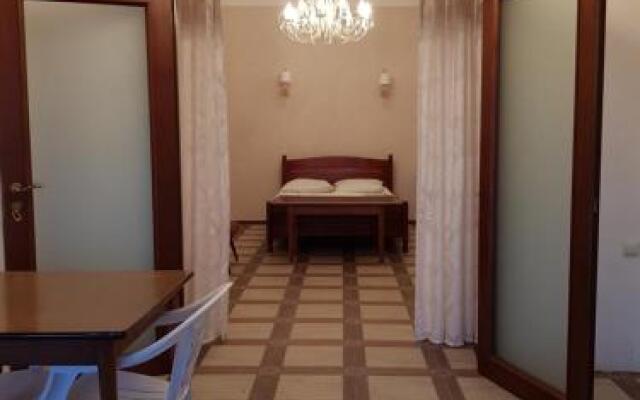 Guest house on Kabardinskaya 49