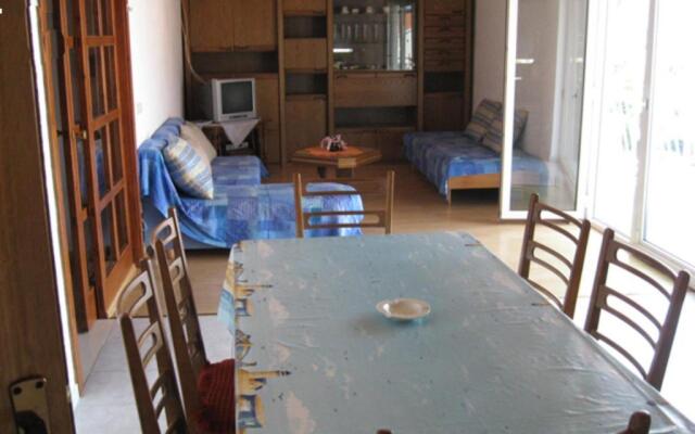 Apartments Bilic Nemira