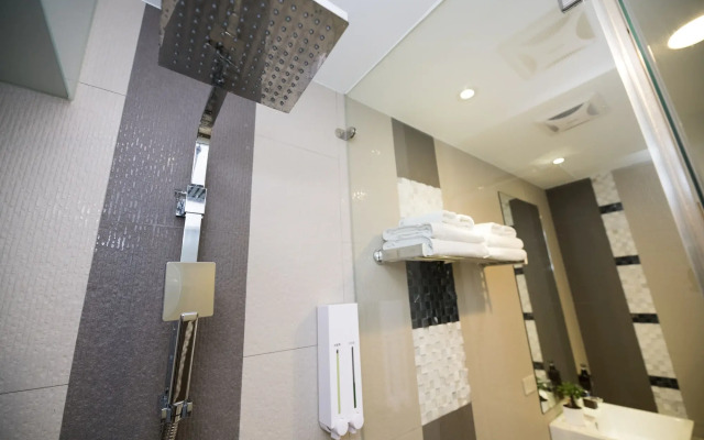 PengHu-Banff B&B