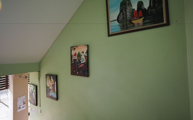 Arunroj Apartment