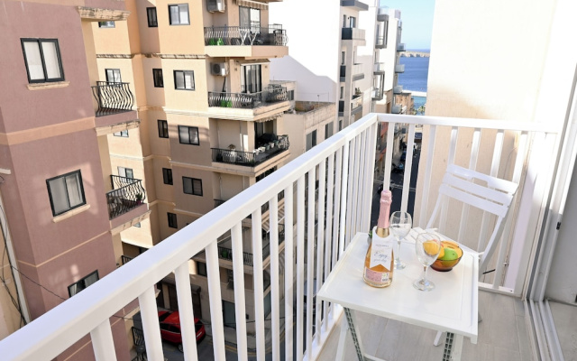 Camelia Seaview 1 Bd Apart In St Paul Bay