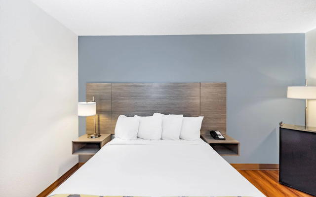 Baymont by Wyndham Gillette