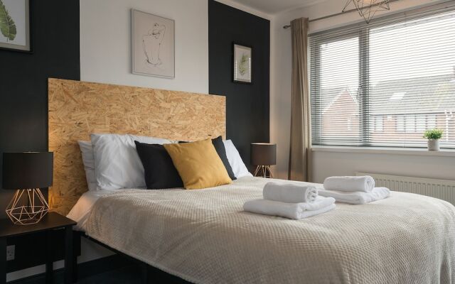 Captivating Beverley 3-bed House Private Parking
