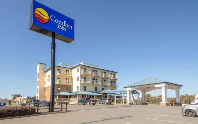 Comfort Inn Tulsa-Downtown West