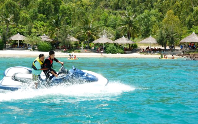 Diamond Bay Condotel - Resort Nha Trang
