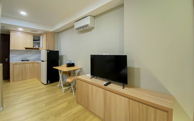 Spacious And Warm Studio Daan Mogot City Apartment