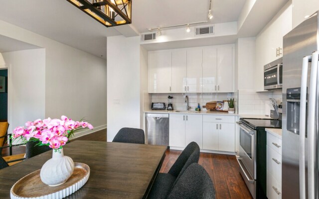 NOLA's Finest 4-Bedroom Luxury Condo