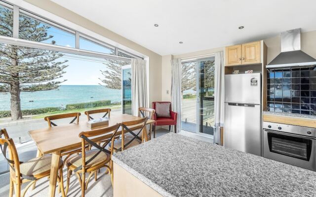 Kaikoura Waterfront Apartments