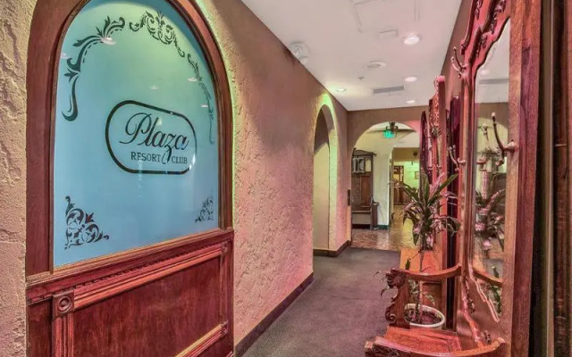 Plaza Resort Club