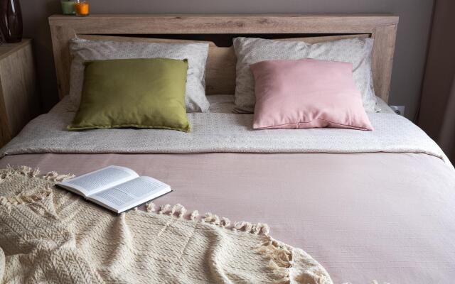 Апартаменты Keytee.Home (Кейти.Хоме) на улице Дыбенко 8к3