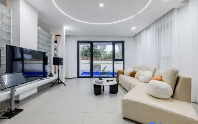 Floral Hotel·Great Wall Utopia Homestay