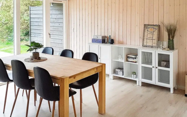 8 Person Holiday Home in Hadsund-by Traum