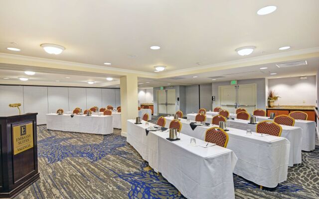 Embassy Suites by Hilton Valencia