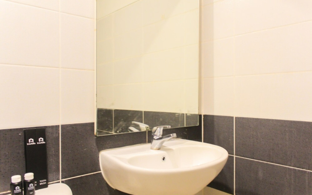 Comfort And Simply Studio Apartment At Scientia Residence