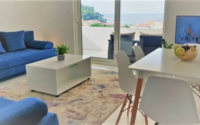 Beautiful Sea View Apartment
