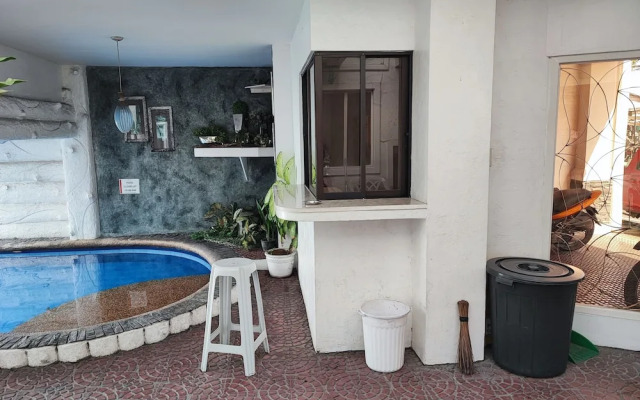 Kandi Suites 2BR with private Jacuzzi