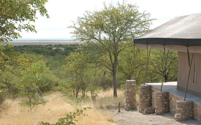 Uukwaluudhi Safari Lodge