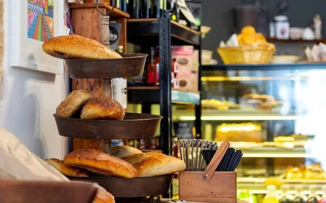 La Bella Vita-beachfront Living - Lift - Sunset Views