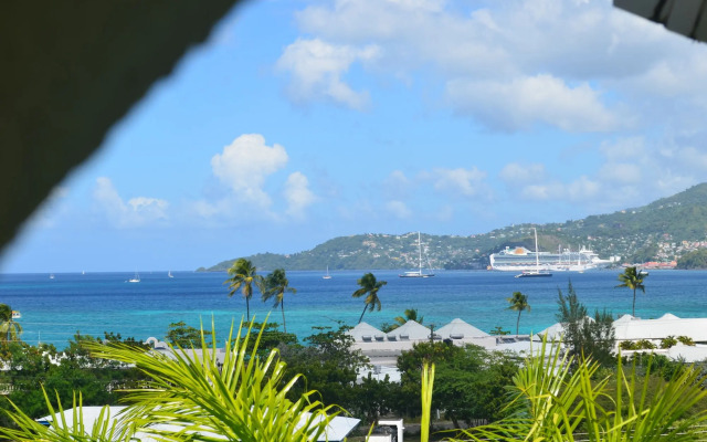 Blue Horizons Garden Resort