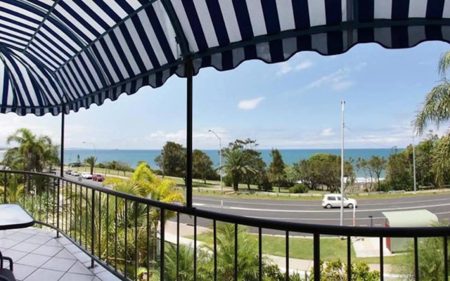 Headland Tropicana