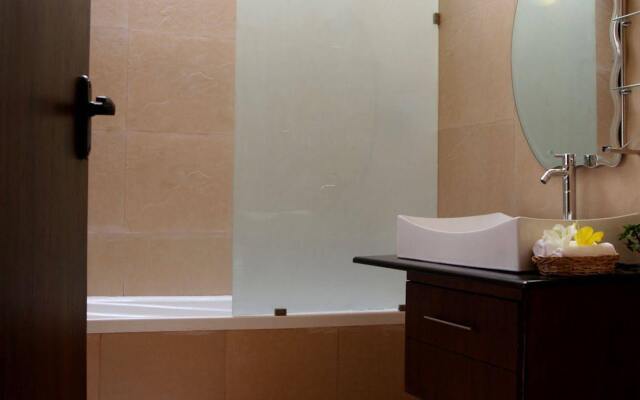 The Olive Suites