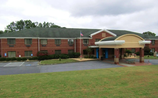 Days Inn by Wyndham Cedartown