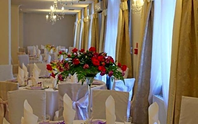Hotel Camelot