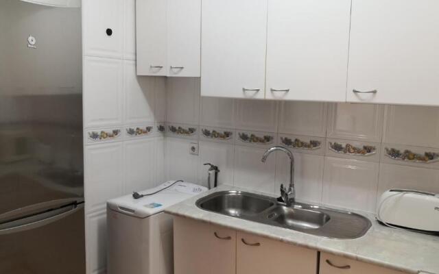 Skol 318C by Completely Marbella