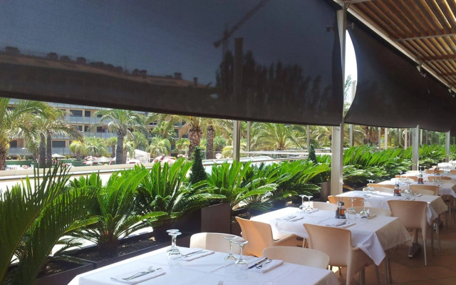 Aparthotel Costa Encantada