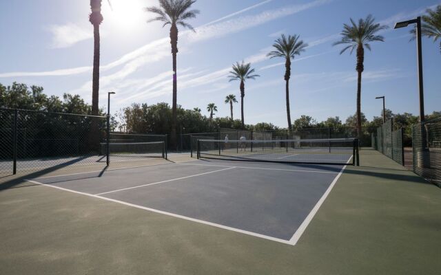 Palm Springs RV Resort