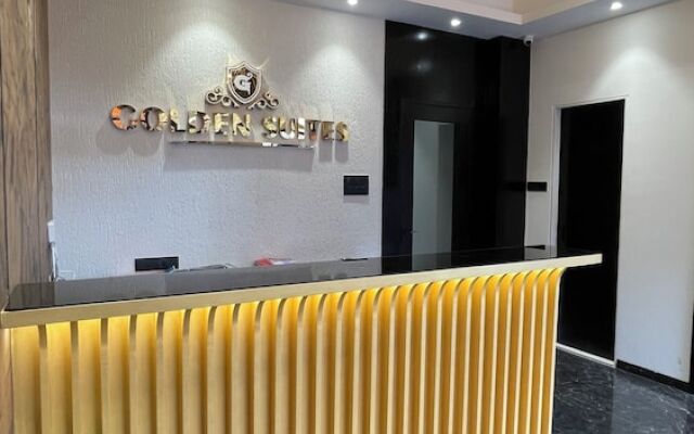 Hotel Golden Suites - Near Nesco