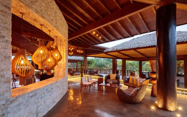 Indura Beach & Golf Resort, Curio Collection by Hilton