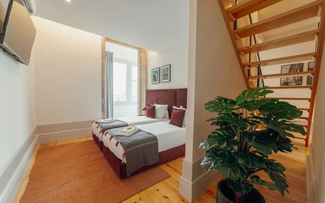 Heart OF Porto Apartment F Duplex by Vacationy