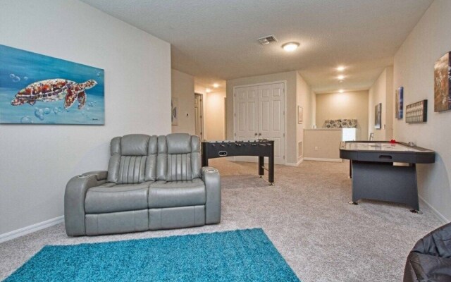 Solara - 9 Bedrooms House W/pool-8103sa Home