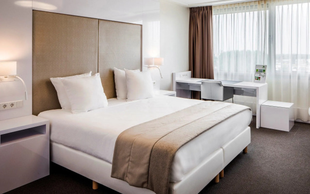 Holiday Inn Eindhoven Centre by IHG